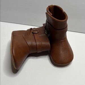 Old Navy Brown Baby Boots Velcro Closure Size 12-18 Months